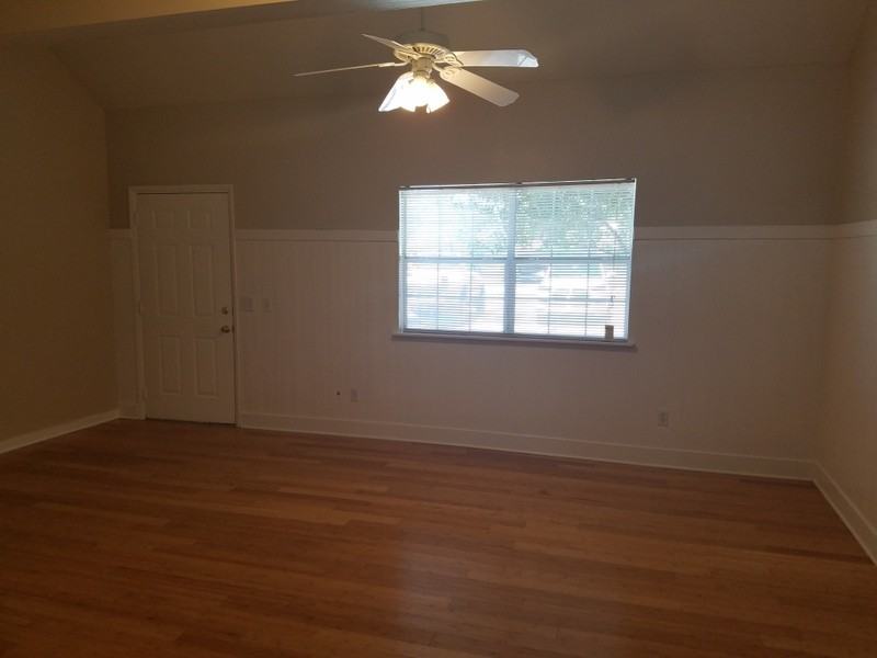 7019 Beach Dr - Photo 3 of 6