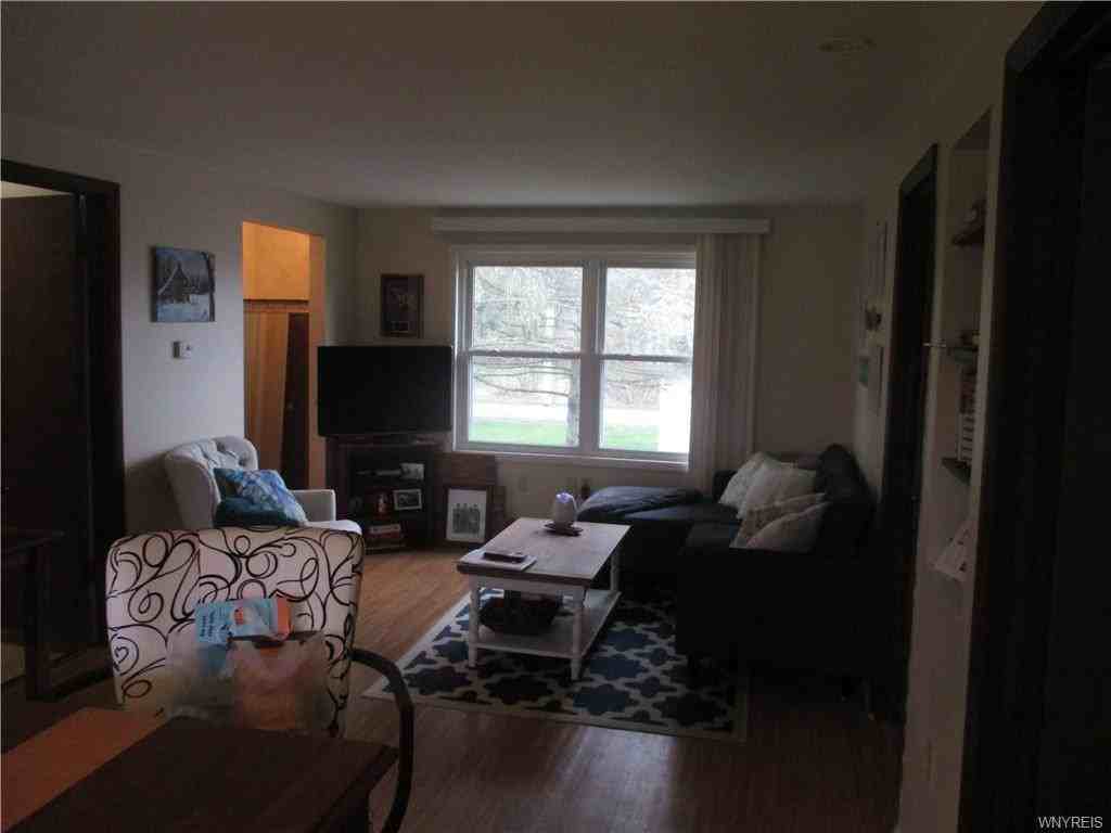 9080 Wolcott Rd - Photo 3 of 7