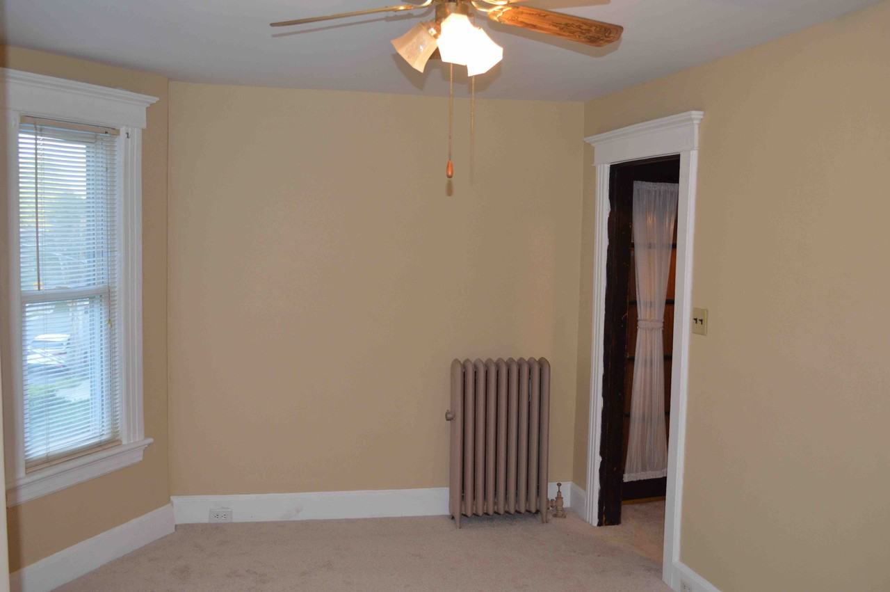 14 Post St - Photo 2 of 6