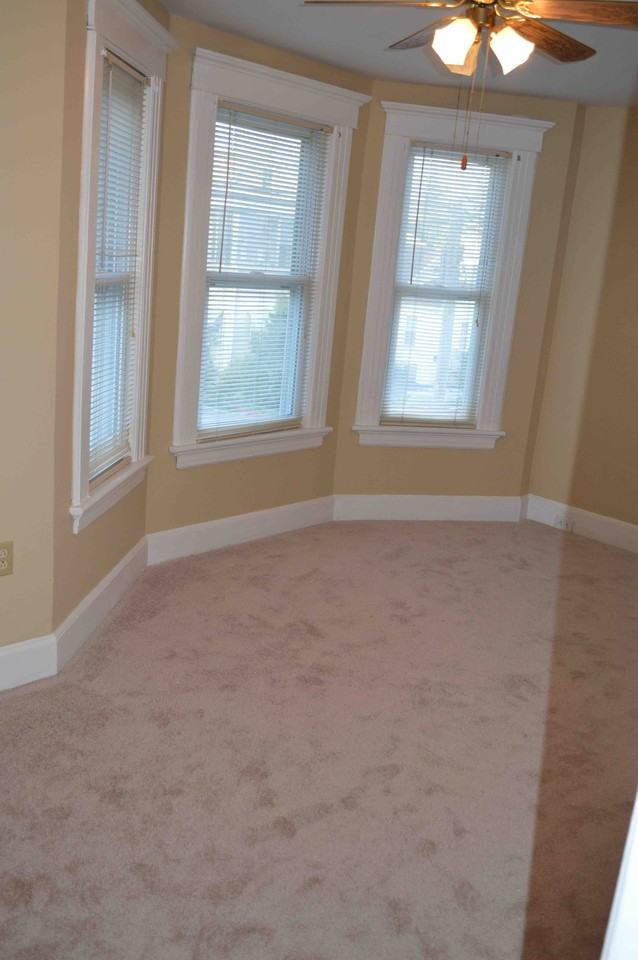 14 Post St - Photo 3 of 6