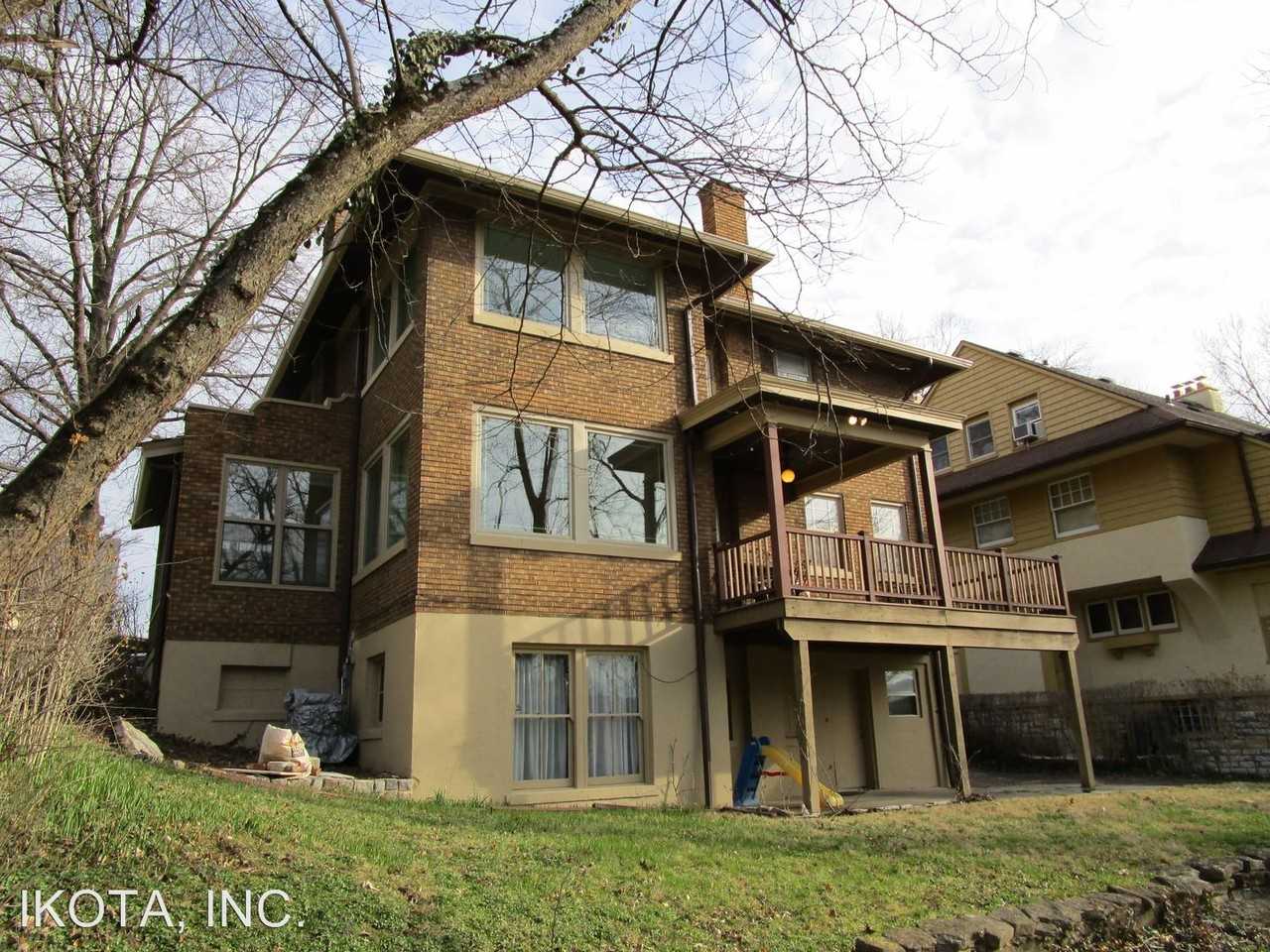 205 Greendale Ave - Photo 2 of 14