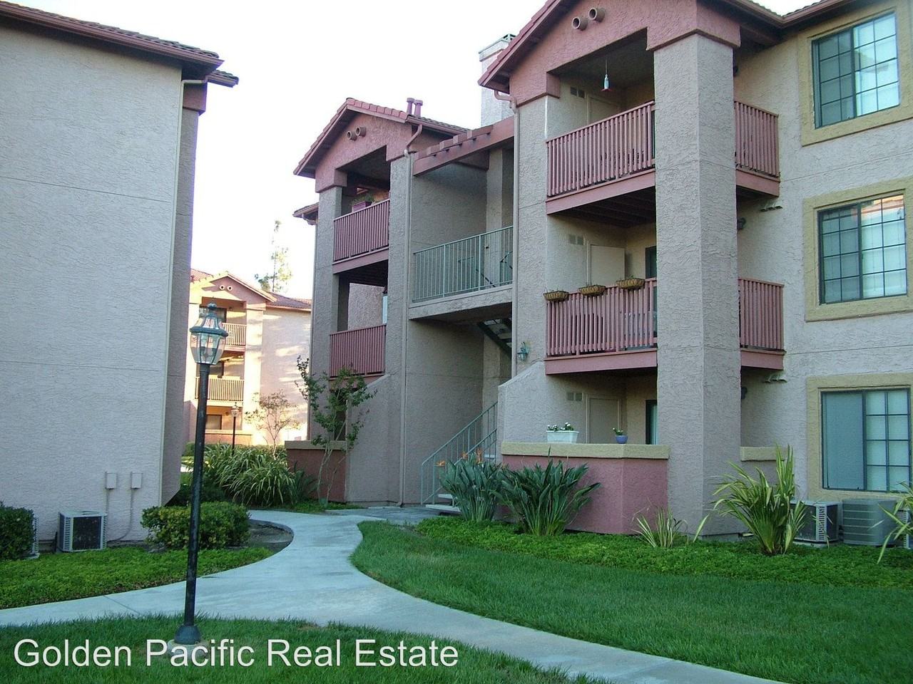 12075 Alta Carmel Ct #51