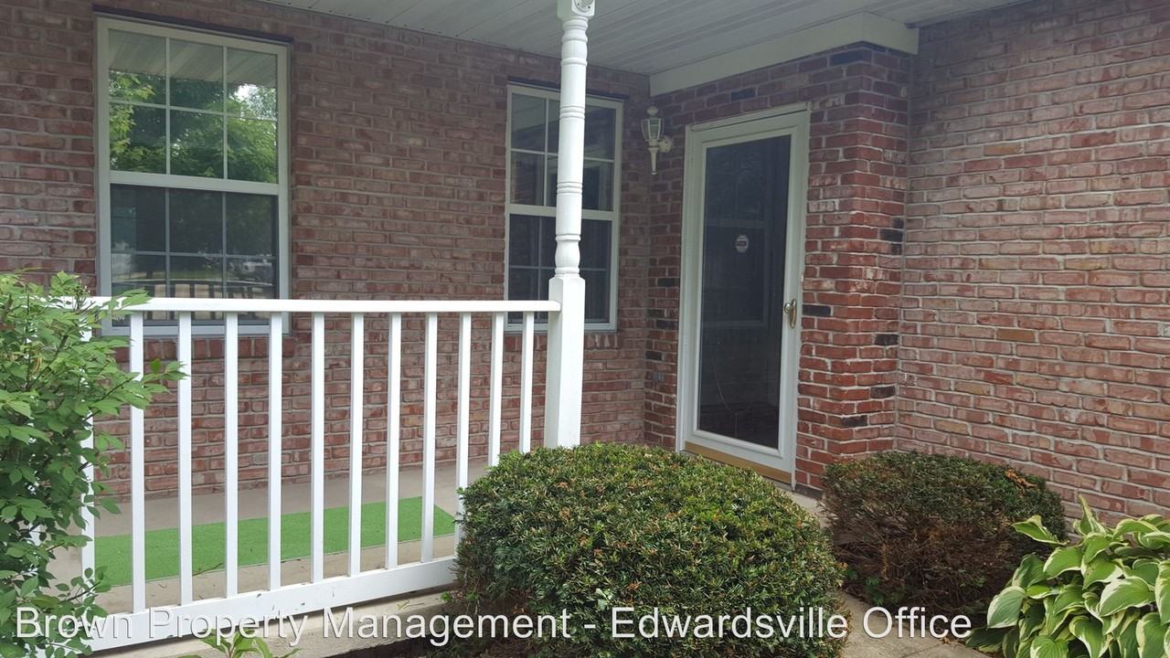 10 Crabapple Ln - Photo 3 of 15