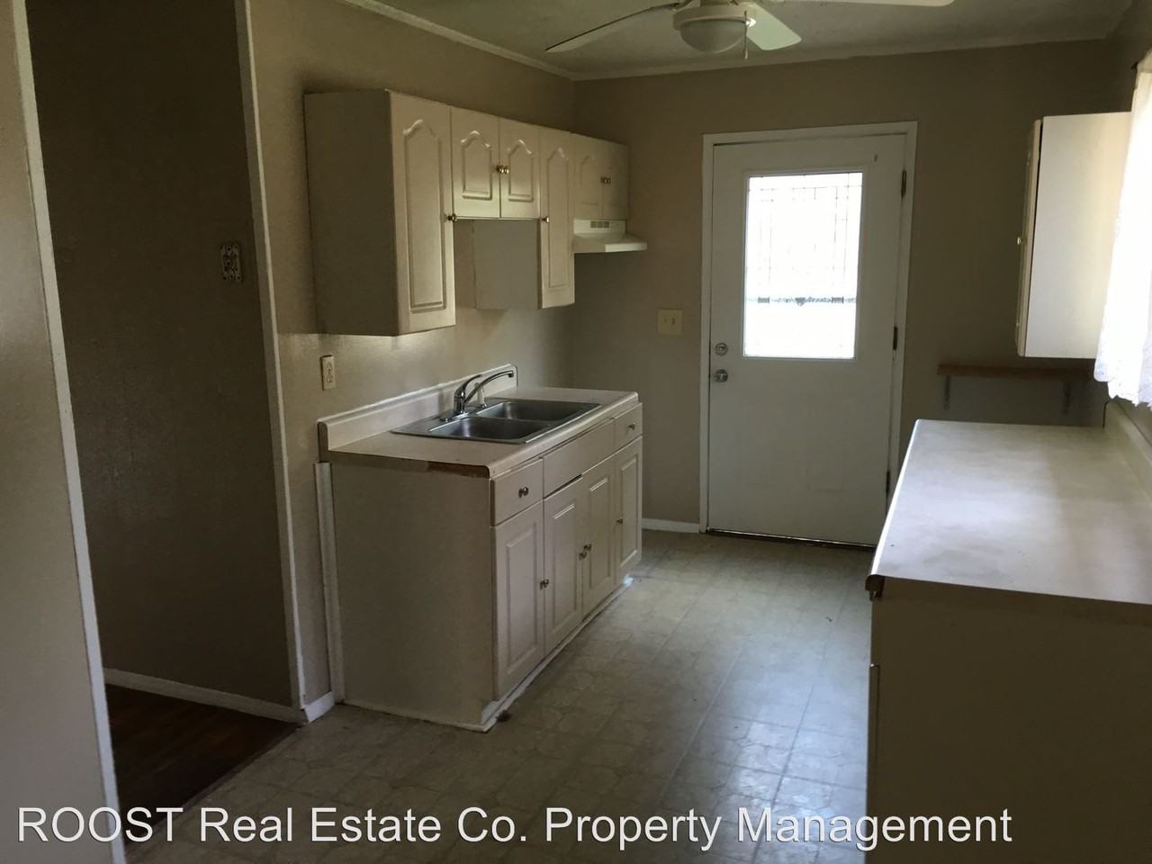 502 Mead Ln - Photo 2 of 7