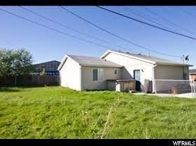 828 N 60 E - Photo 3 of 21