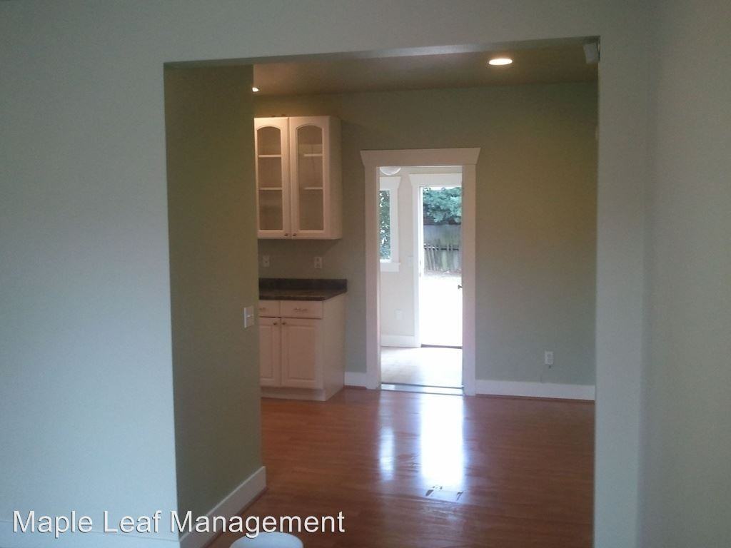 1145 N 84th St - Photo 3 of 12