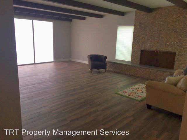 1101 E Vía Soledad - Photo 3 of 19