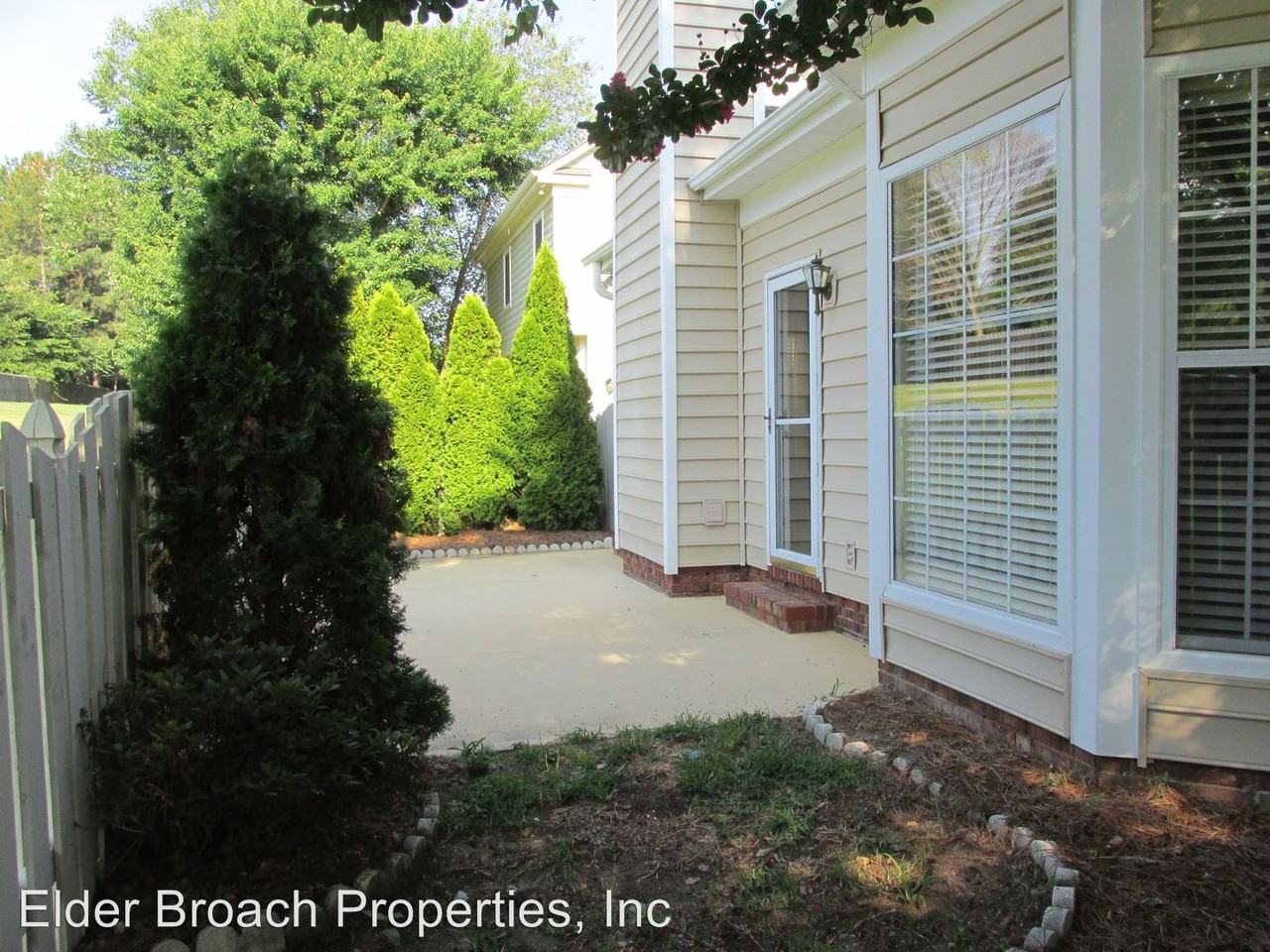 9130 Twilight Hill Ct - Photo 2 of 10