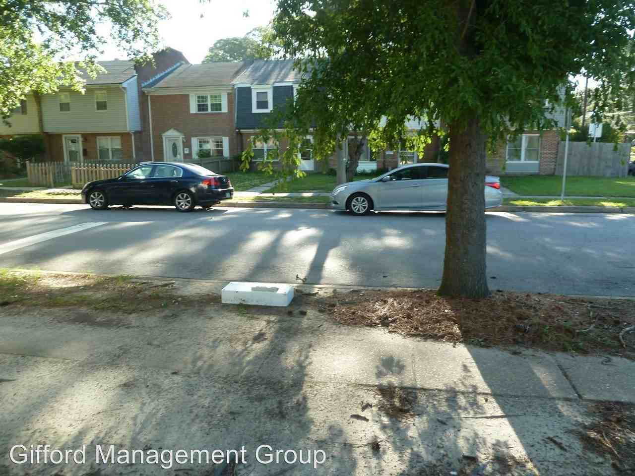 6079 Foresttown Dr - Photo 2 of 17