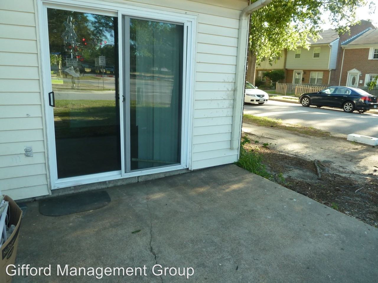 6079 Foresttown Dr - Photo 3 of 17