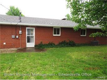 782 Berry Rd - Photo 3 of 10