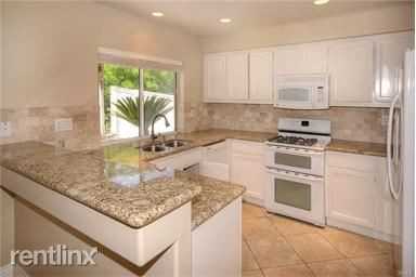 26 Cherokee St - Photo 2 of 13