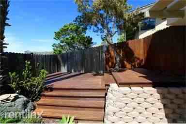 2120 Temple Hills Dr - Photo 3 of 4