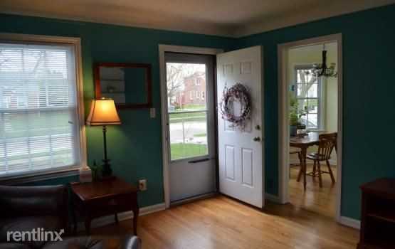 11532 Cardwell St - Photo 3 of 5