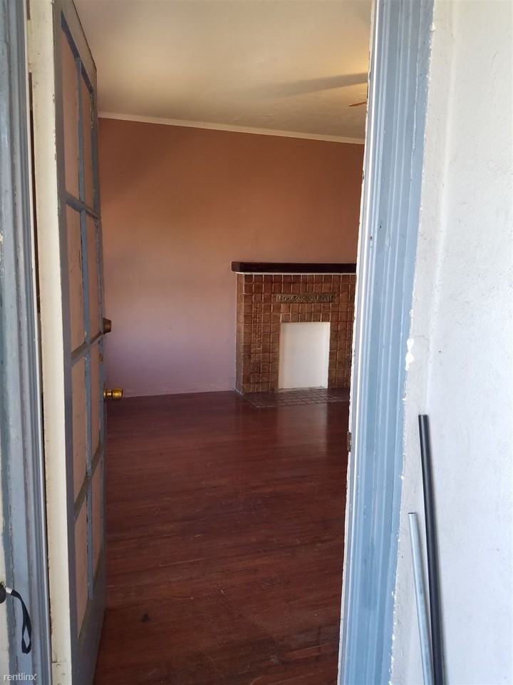 163 Bimini Pl - Photo 2 of 13