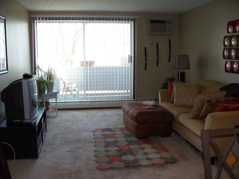 151 Eighth Avenue South - Photo 3 of 32