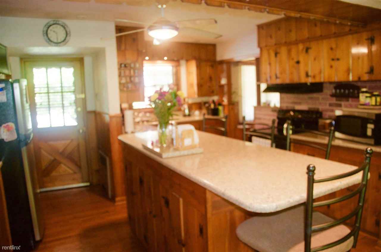 291 Copley Rd - Photo 2 of 15