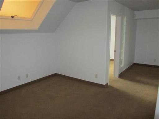 40 N 300 E #201 - Photo 3 of 8