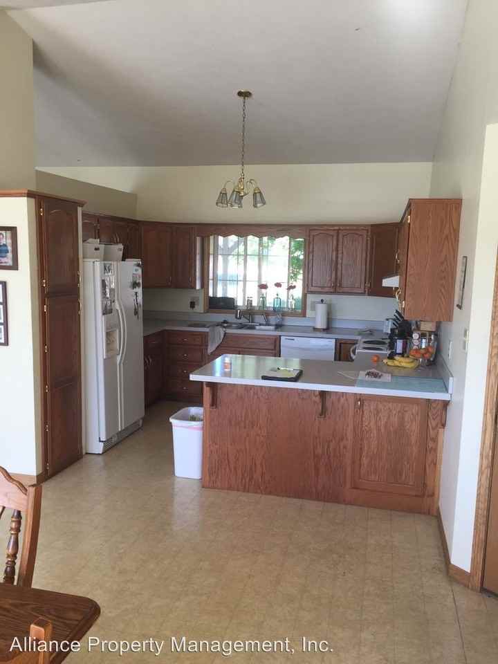 14940 Austrian Pine Trail - Photo 3 of 7