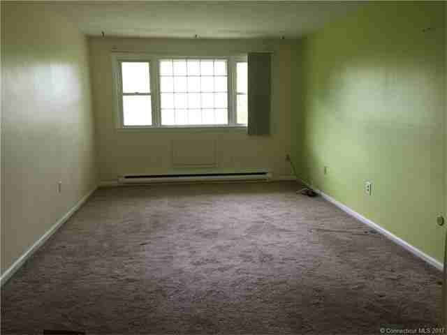 134 S Brooksvale Rd #3 - Photo 3 of 31