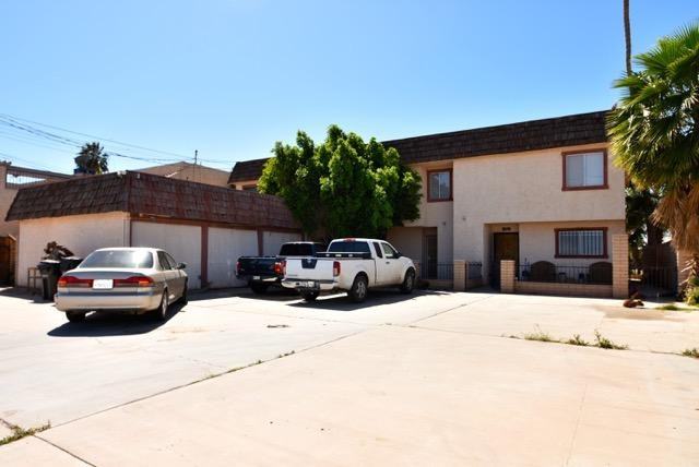 2048 Anderholt Rd - Photo 3 of 41