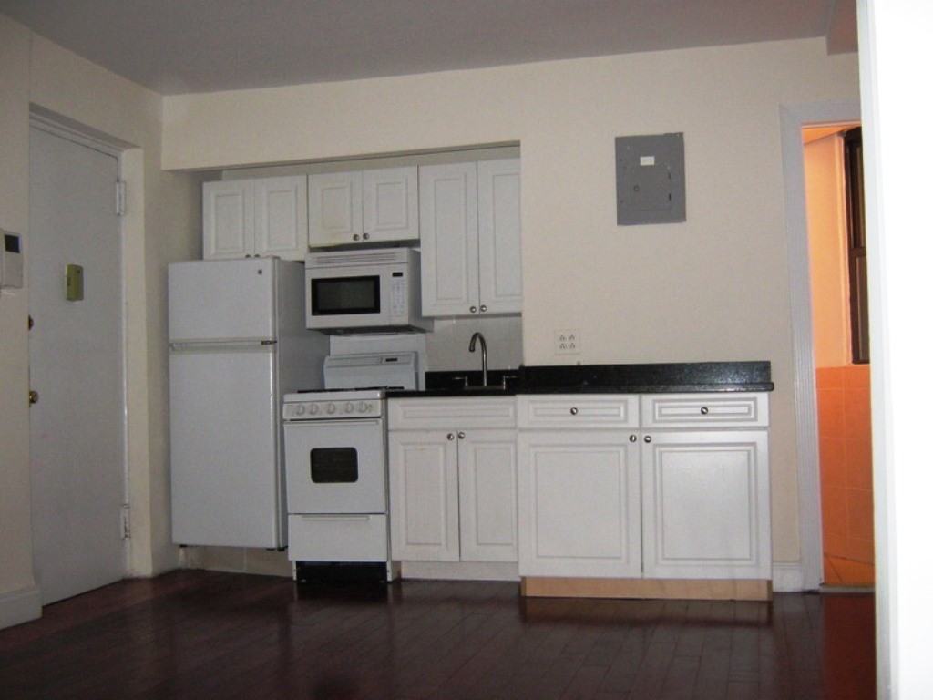 York Ave & E 74th St #1-A