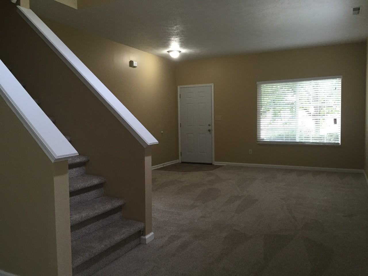 4906 Clarkson Dr - Photo 2 of 16