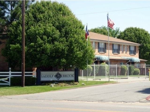 1400 HG Mosley Parkway - Photo 3 of 26