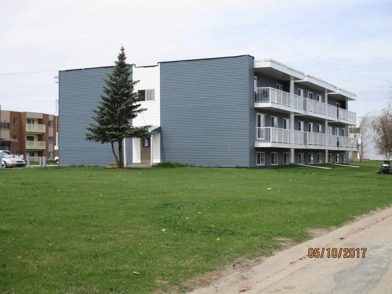 4502, 4508, 4510  42nd Street - Photo 2 of 12