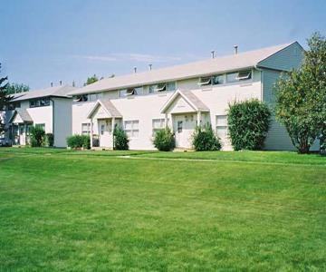 100 Gladmer Park - Photo 2 of 9