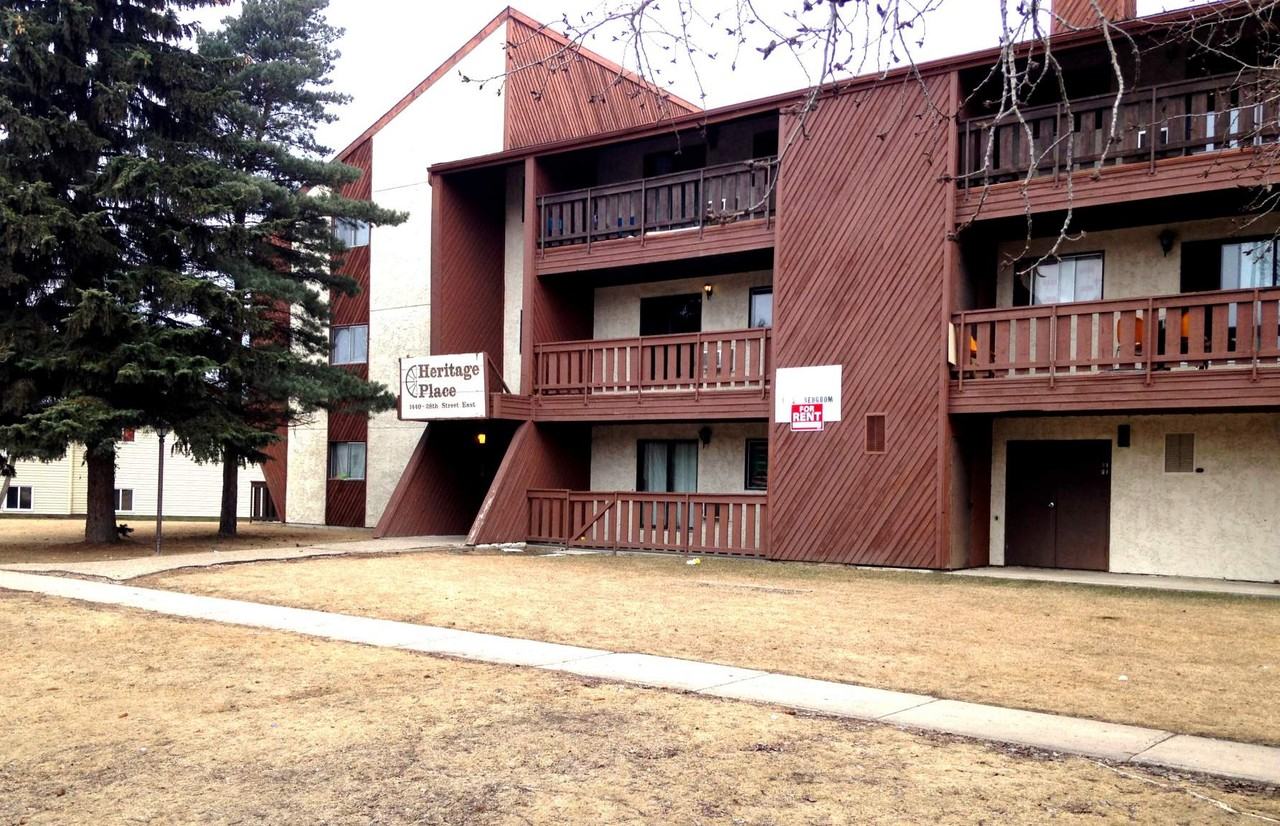 1440 28 St E - Photo 2 of 2