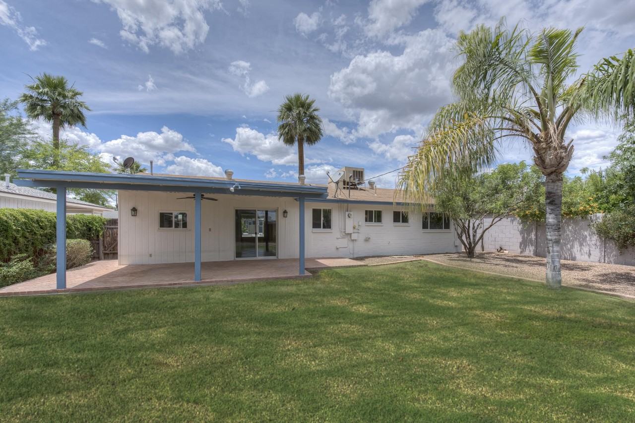 3729 N Pueblo Way - Photo 3 of 15