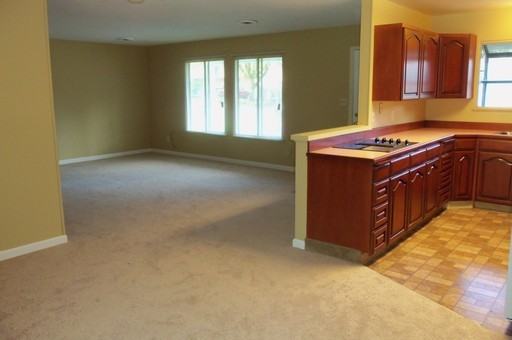 2688 Mark Ln - Photo 3 of 17