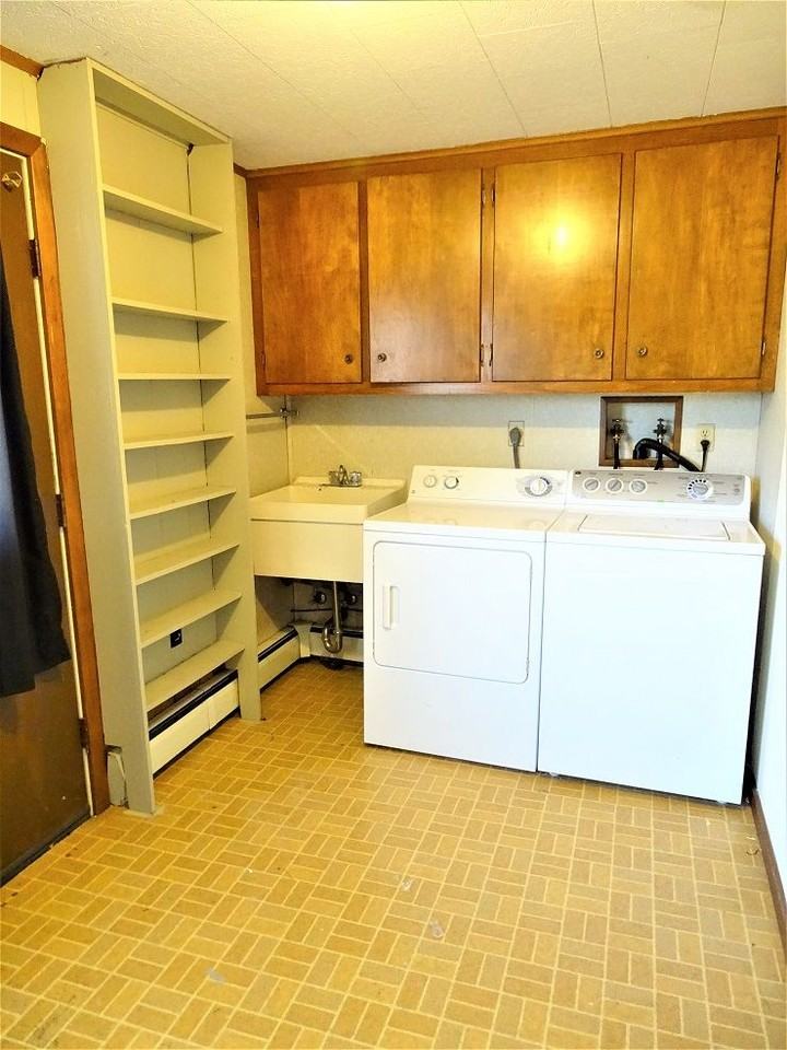 2696 N Reading Rd #3 - Photo 3 of 12