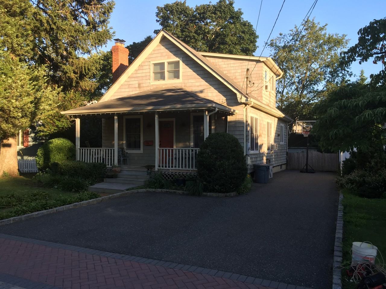 46 Fenwick St - Photo 3 of 6