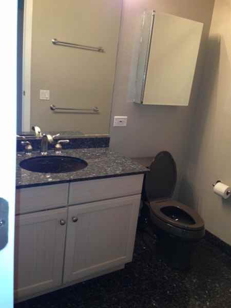 501 N Clinton St - Photo 2 of 8