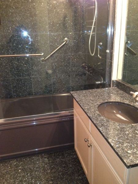 501 N Clinton St - Photo 3 of 8