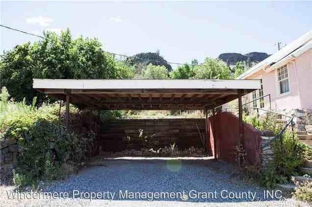 811 Banker St - Photo 2 of 8