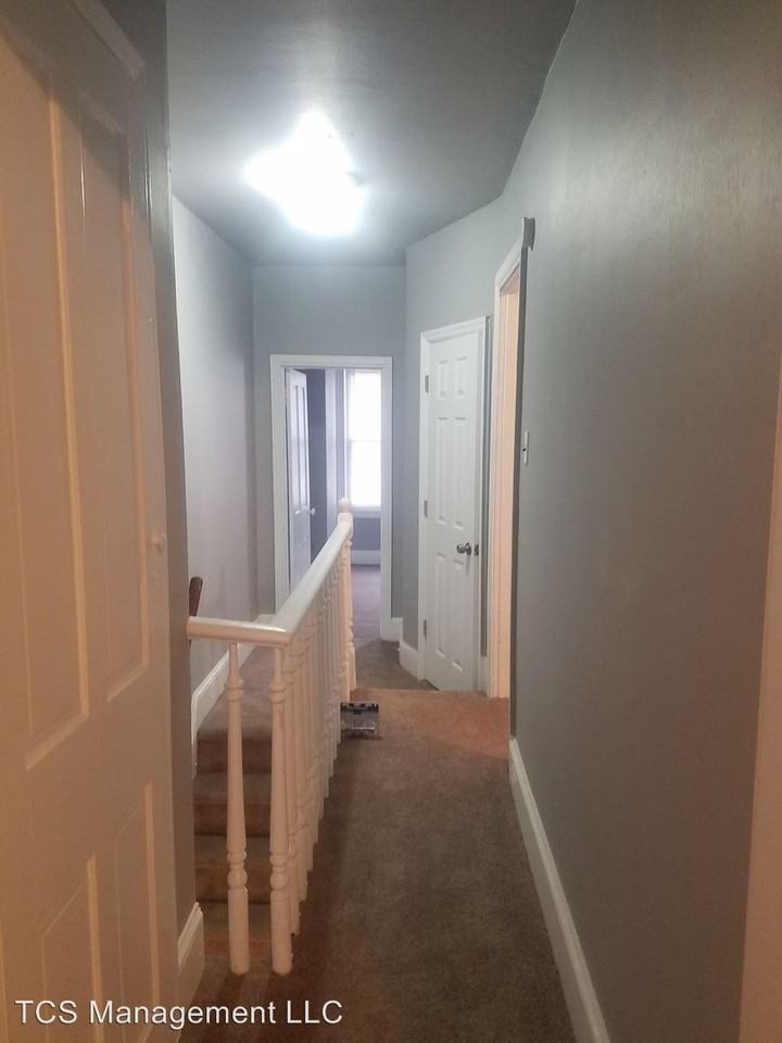2216 N Bouvier St - Photo 3 of 10