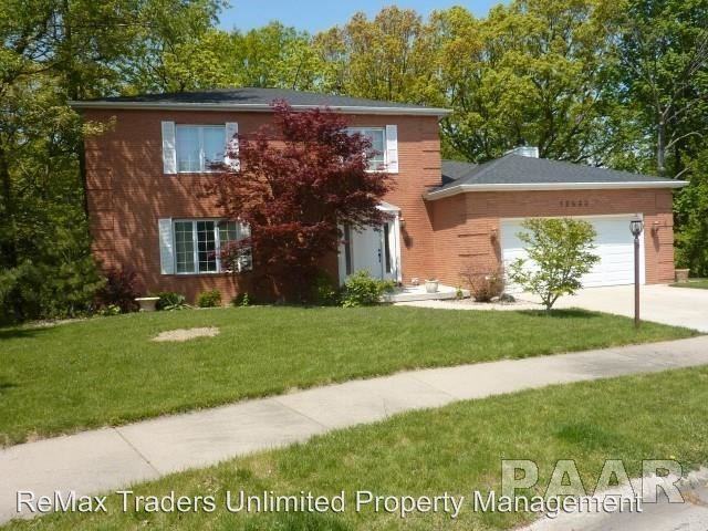 12433 N Oakmont Ct - Photo 2 of 16
