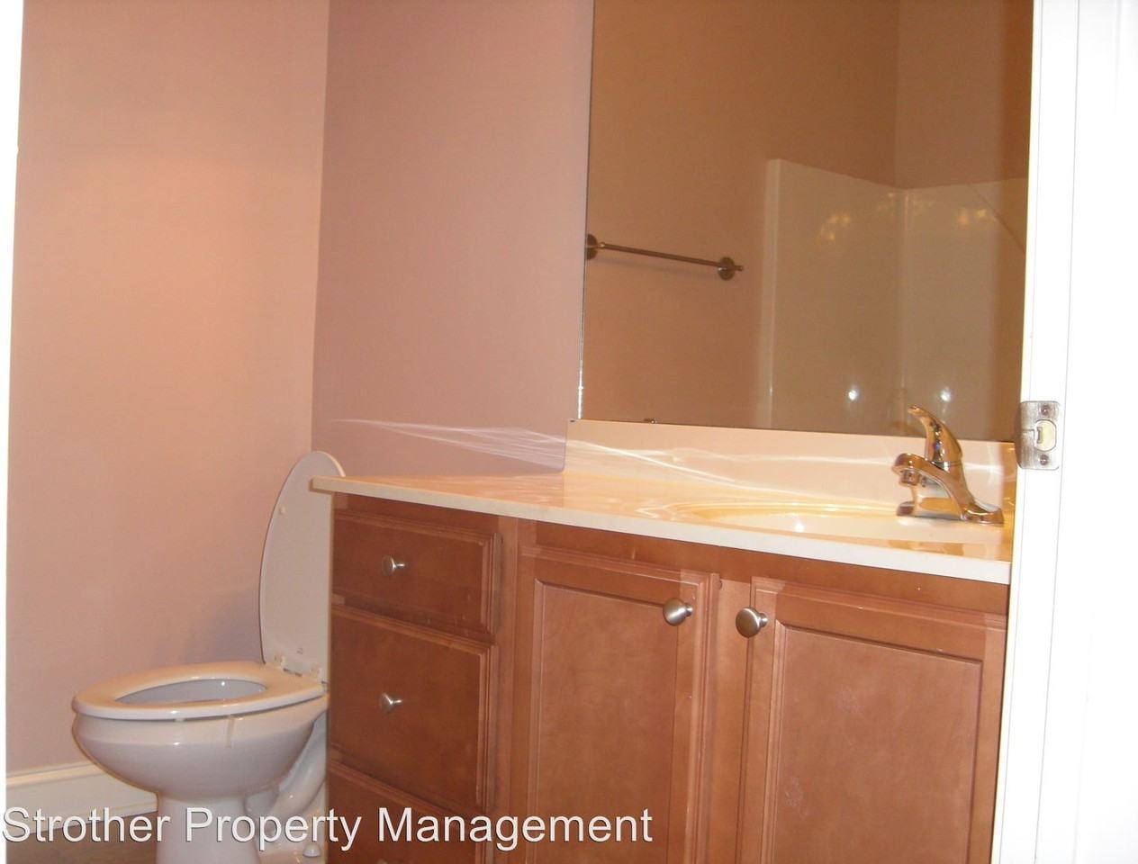 1926 Fayetteville Rd #104HARCOUR - Photo 3 of 16