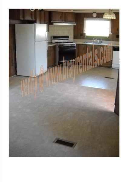 533 Holly Park Dr - Photo 3 of 5