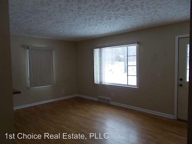 9525 Beard Rd - Photo 3 of 13