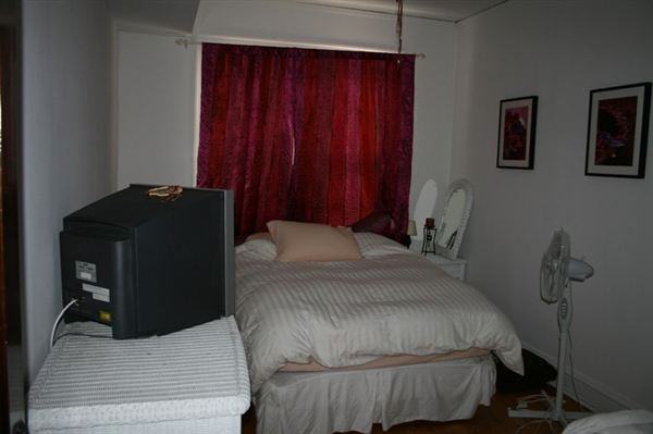 2476 W Pensacola Ave - Photo 2 of 4