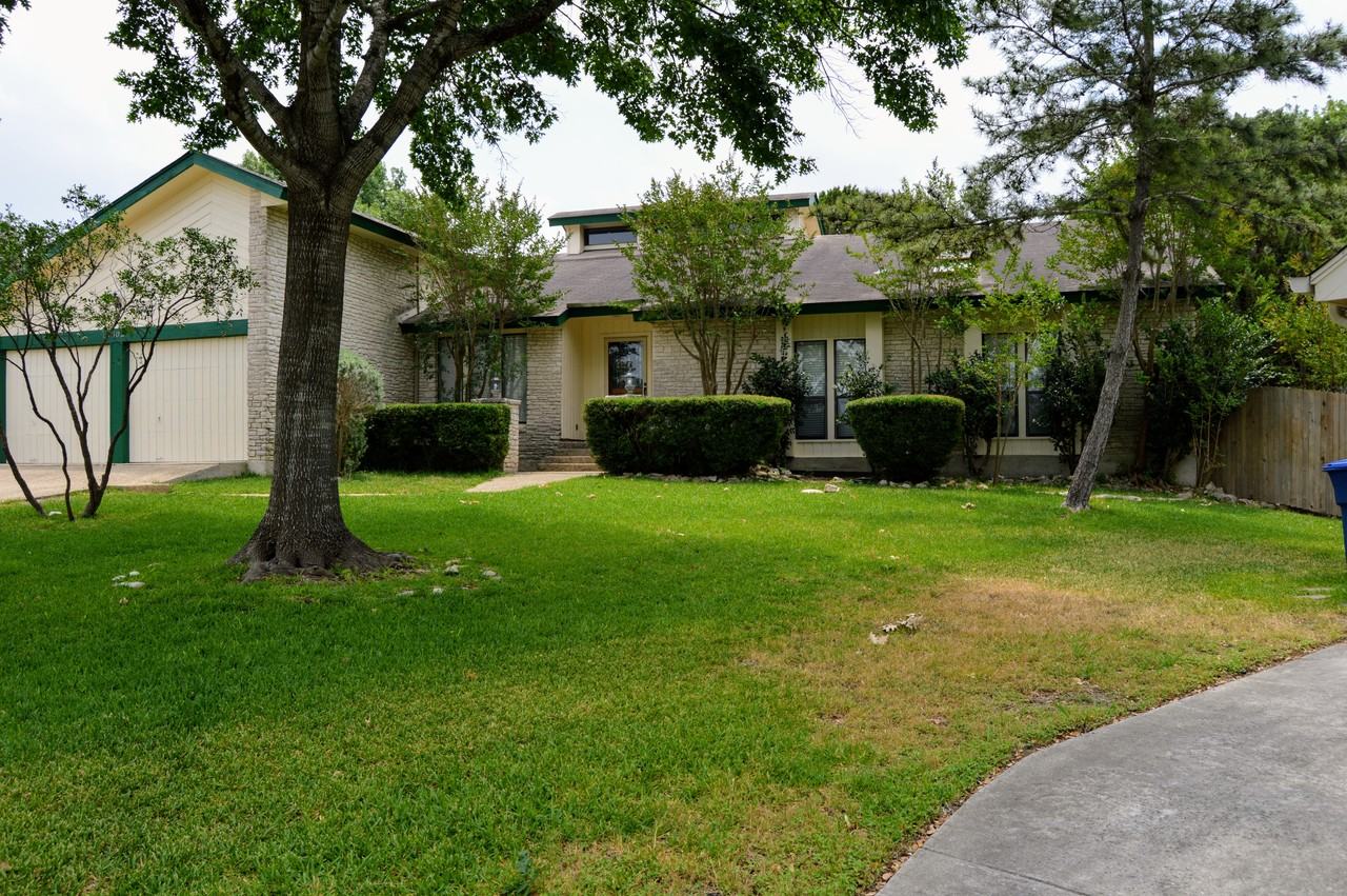 19302 Atoko Way - Photo 2 of 19