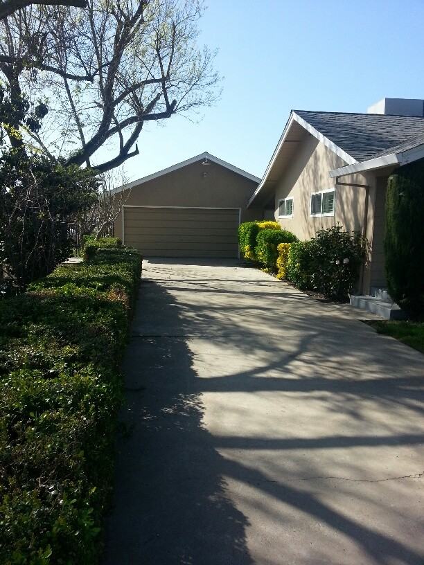 12967 Garnero Rd - Photo 2 of 12