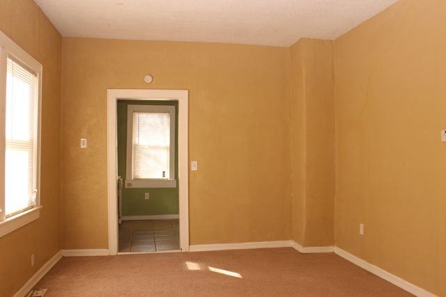 8020 N Lydia - Photo 3 of 8