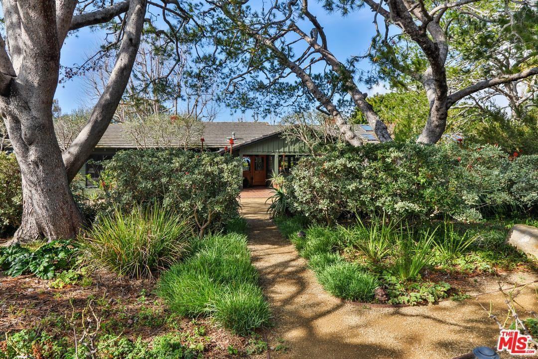 30360 Morning View Dr - Photo 2 of 31
