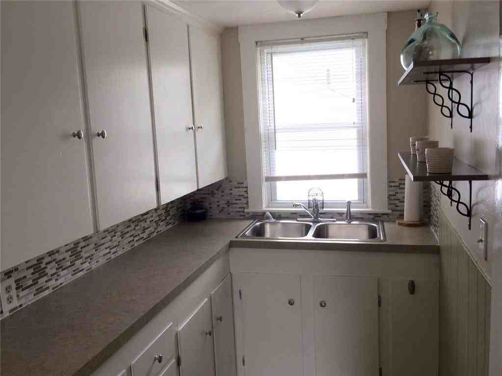 10 S Cornell Ave - Photo 3 of 13