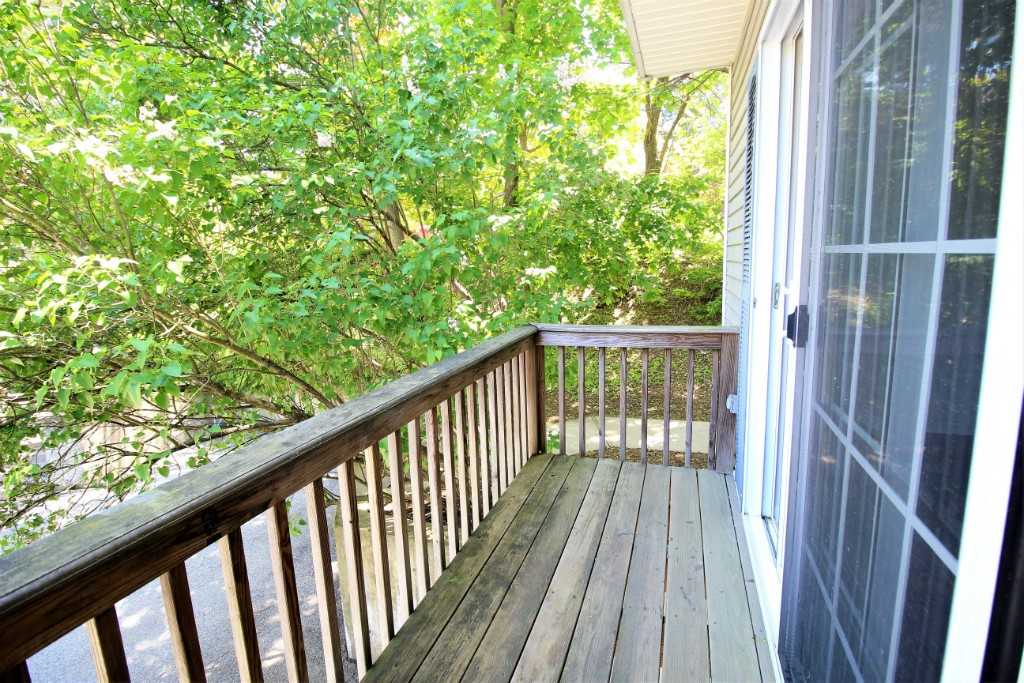 33 N Moger Ave #3 - Photo 3 of 17